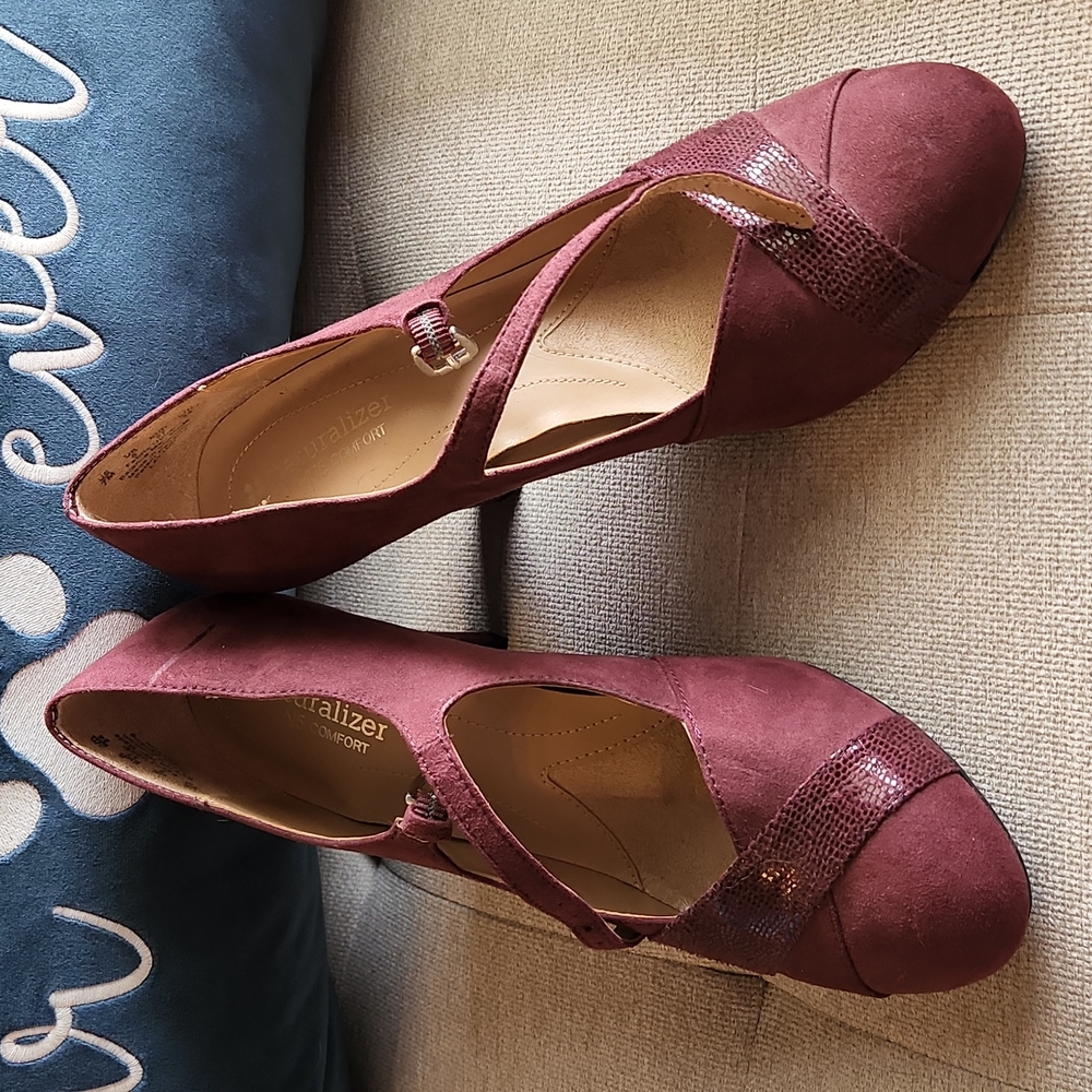 Naturalizer N5 Comfort Layton Burgundy Mary Jane Pump Size 7